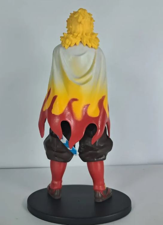 Figure Kyojuro Rengoku Demon Slayer Kimetso No Yaiba