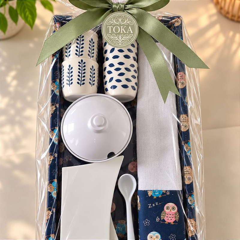 KIT CAFÉ CORUJA - COM XÍCARAS, AÇUCAREIRO, PORTA GUARDANAPO, PANO DE COPA | 8 PEÇAS