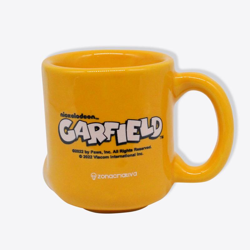 CANECA FORMATO 3D 350ML PATA GARFIELD