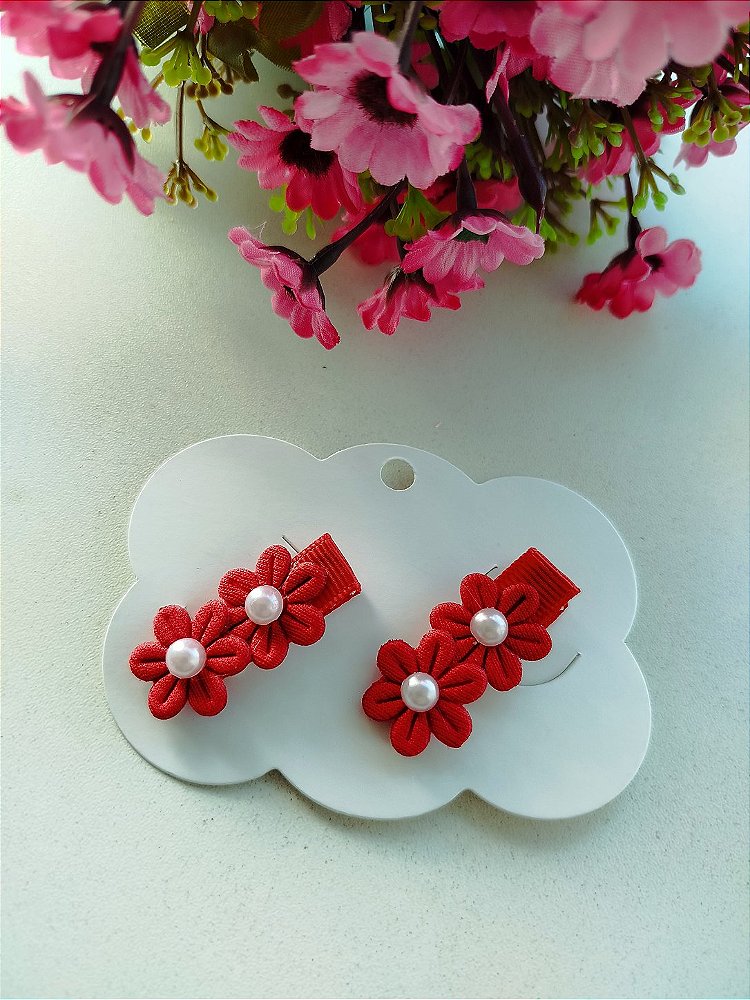 PAR DE PRESILHAS FLOR PEROLA PARA BEBE TAM. P