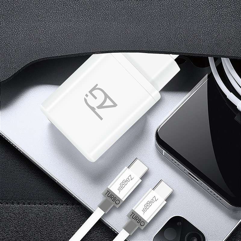 Carregador Power Turbo - Entrada USB e Type-C 20w