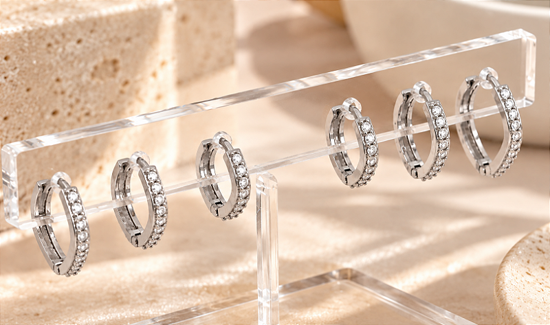Brinco Trio Argolinha Articulada Quadrada Cravejada-381 Cristal