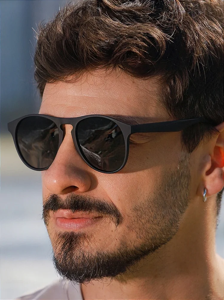 Óculos de Sol Redondo Polarizado Premium Bélgica - Preto Fosco - Acetato