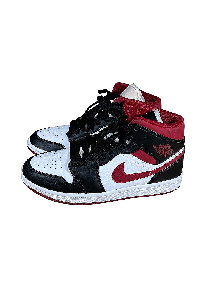 Tenis nike vermelho nao acompanha box NUMERO 8.5