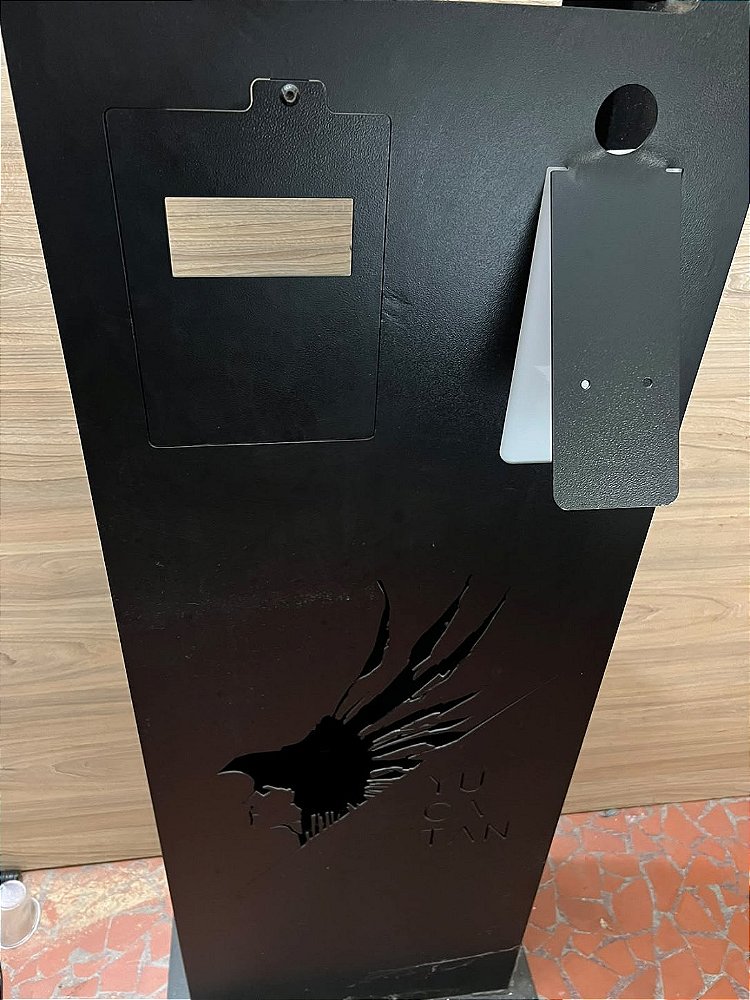 TOTEM PARA MONTAGEM