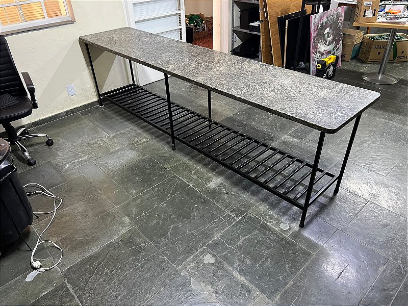 MESA DE MARMORE