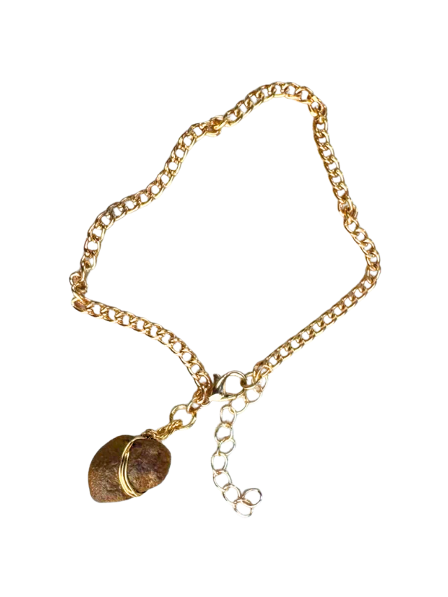Boneca de Sílex Bicuda | Pulseira Ouro 18k