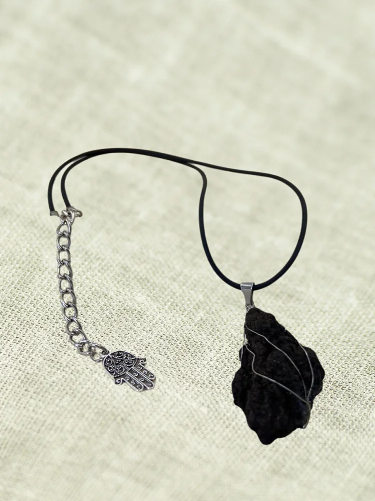 Betume Arenoso Único Aroma Petróleo Natural Pingente Alambrismo Aço Inóx Colar Cordão Emborrachado Aromaterapia