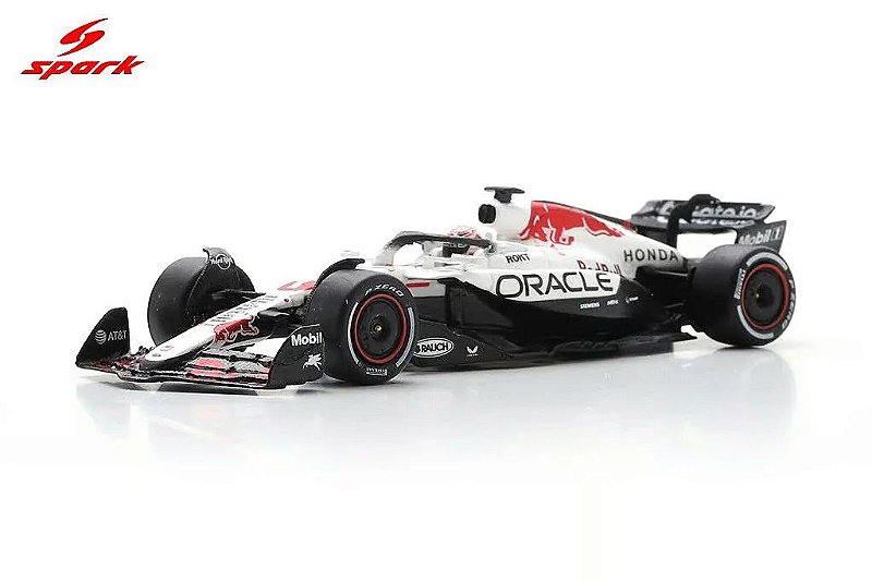 Fórmula 1 Oracle Red Bull Racing RB21 Max Verstappen Winner GP Japão 2025 1:64 Spark