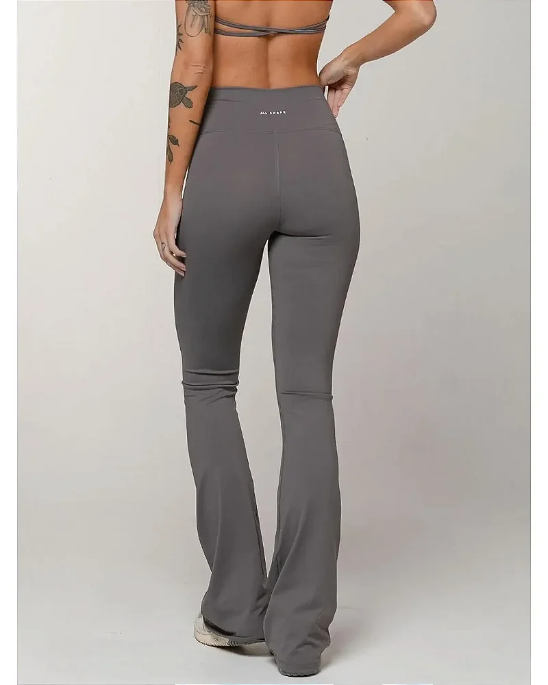CALÇA FLARE - CINZA GRAFITE