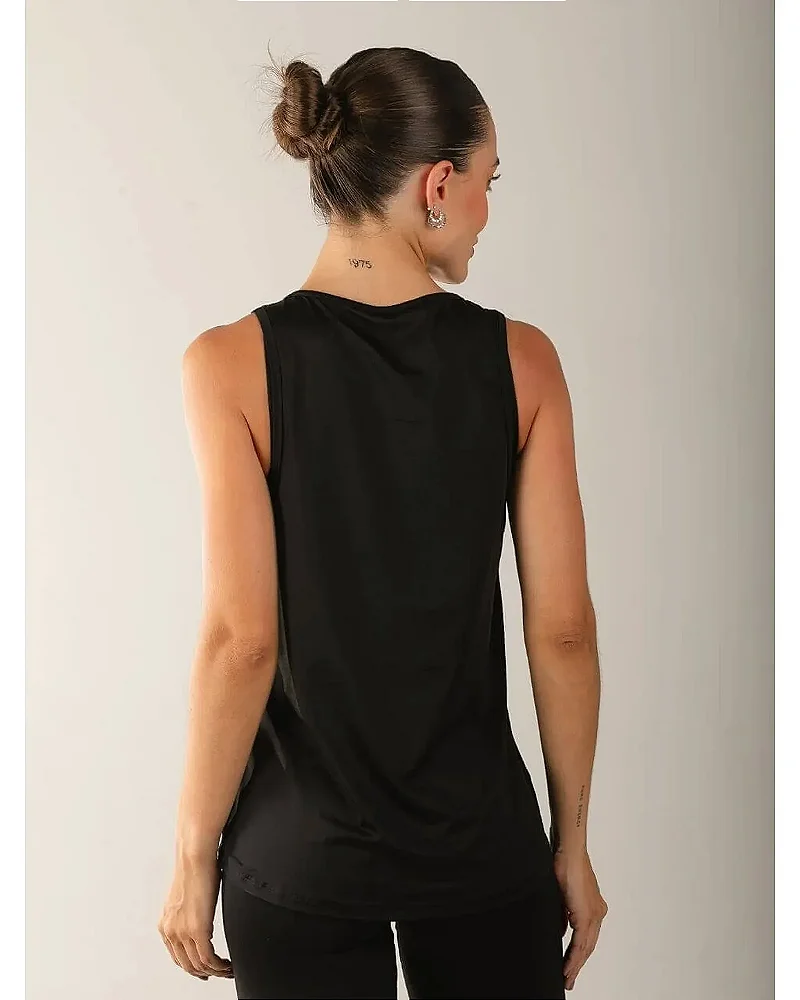 REGATA ALONGADA DRY SENSE - PRETO