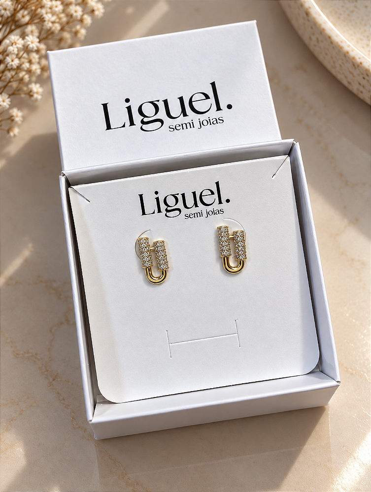 Brinco Duo Glam Semijoia Dourado com Zircônias