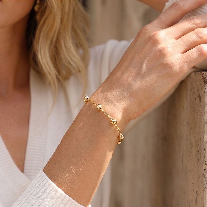 Pulseira Serena com Bolinhas Douradas