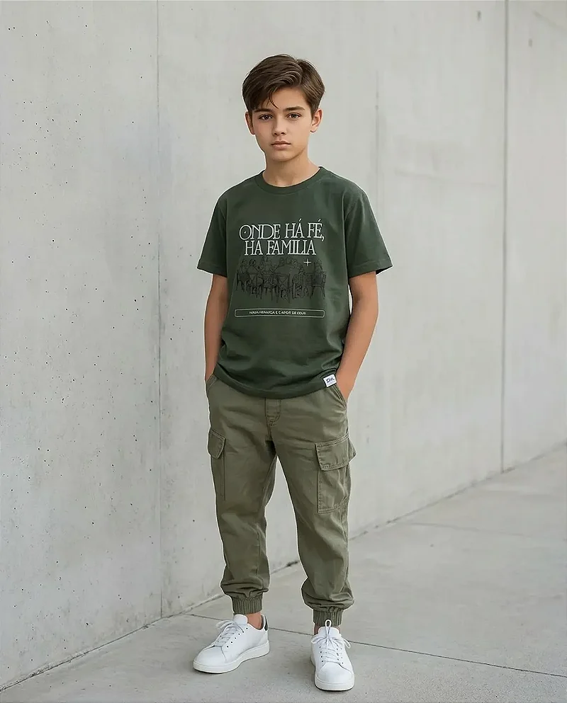 Camiseta Tshirt Infantil Unissex "Onde há fé, há família"