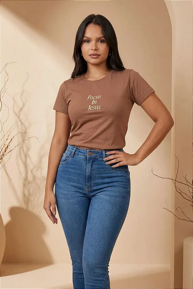 Camiseta Tshirt Feminino e Masculino "Focus in Jesus"