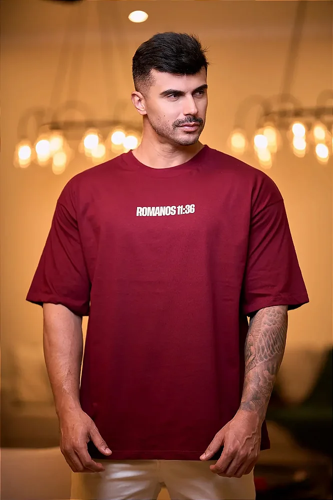 Camiseta Oversized Unissex "Dele, por Ele, pra Ele"