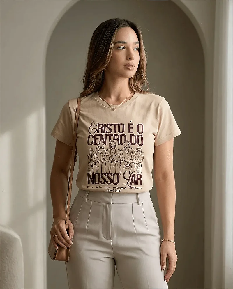 Camiseta Tshirt Feminino e Masculino "Deus é o centro"