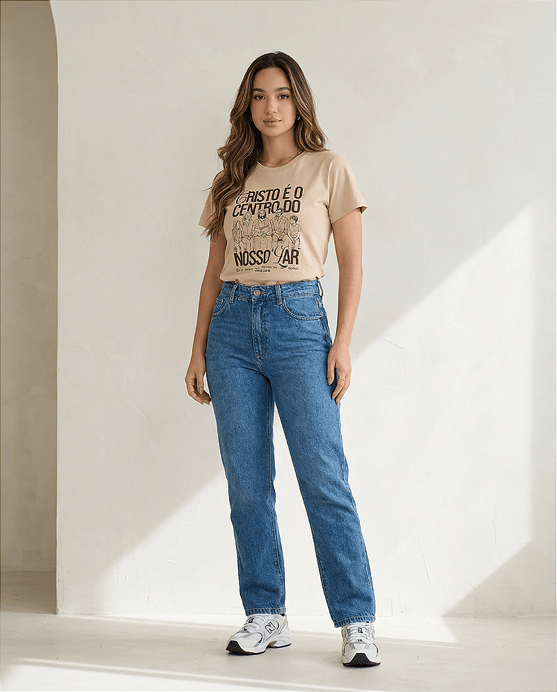 Camiseta Tshirt Feminino e Masculino "Deus é o centro"