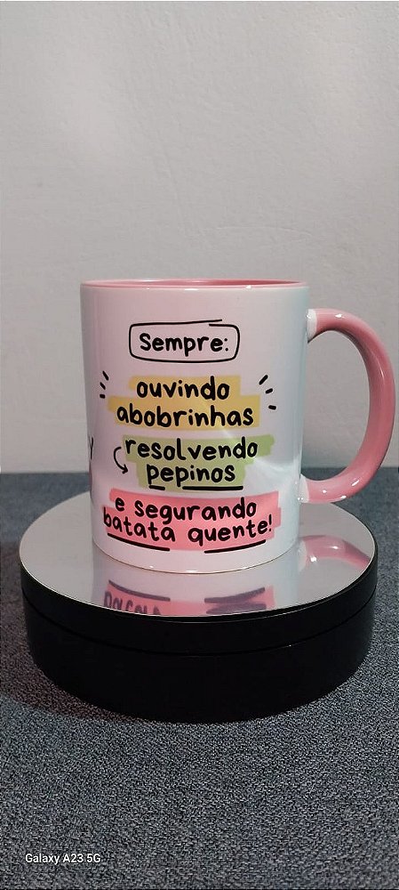 Caneca de Porcelana Colorida Personalizada - Flork Nutricionista- Escolha Rosa, Preta ou Azul claro