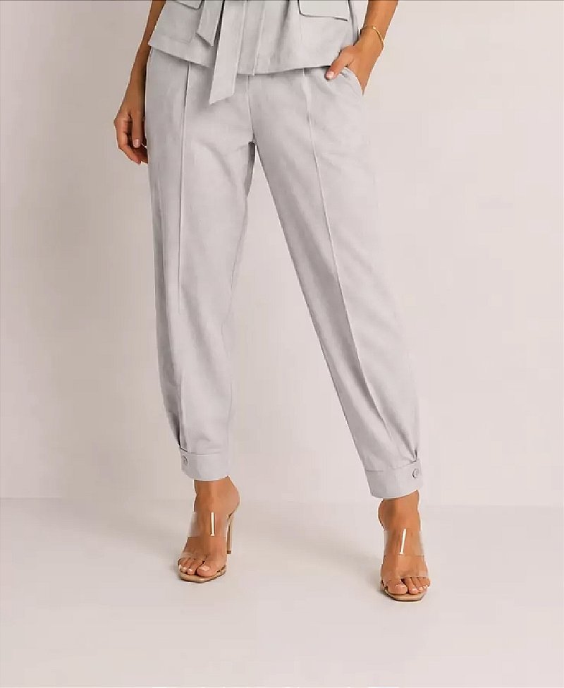Calça de Alfaiataria com botão punho