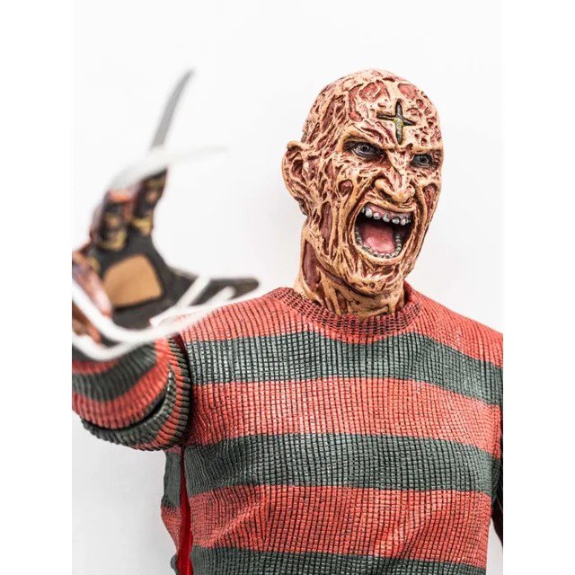 Action Figure  Freddy Krueger Nightmare On Elm Street 2 Escala 1/4 - NECA