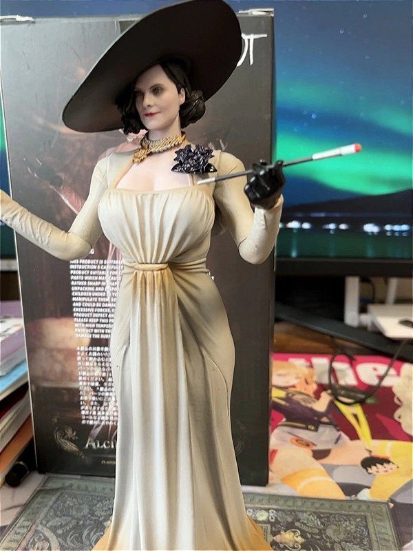 Action Figure Alcina Dimitrescu 27cm - Resident Evil Village