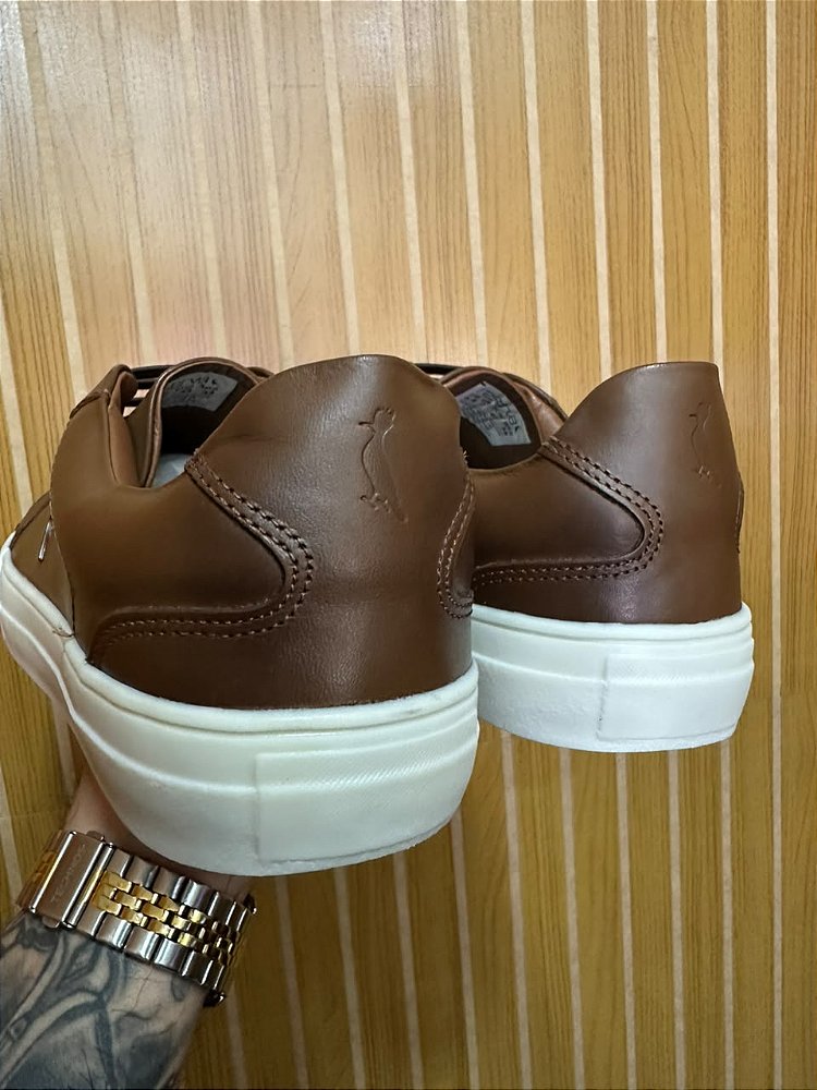 Tênis Sapatenis Lacoste Marrom/branco Importado Vietnã