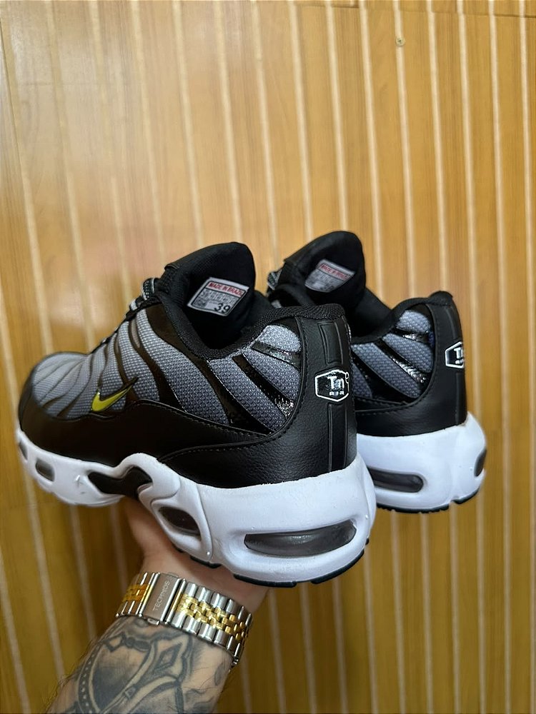 Tênis Nike TN Cinza Chumbo/Branco Nacional