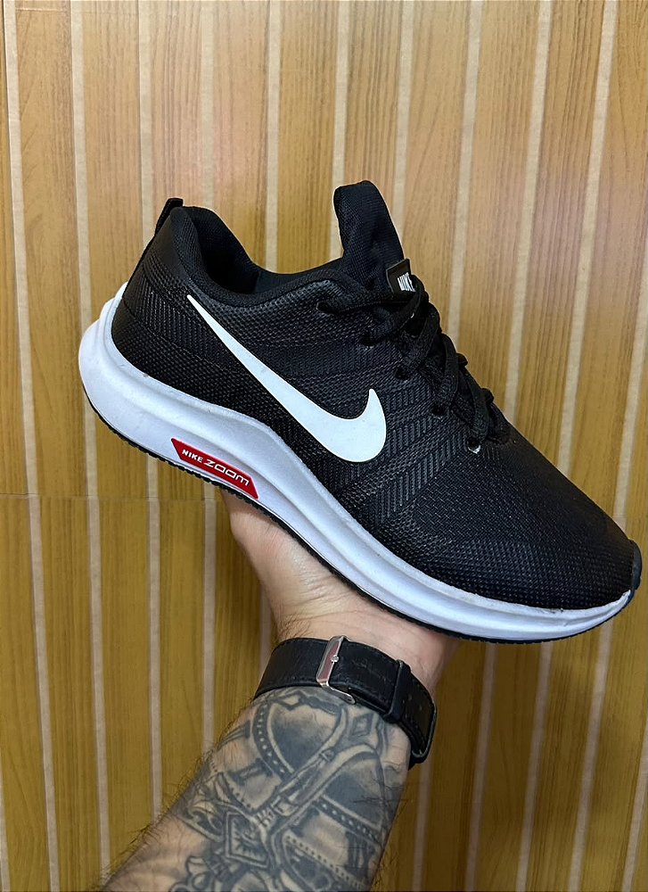 Tênis Nike Zoom Preto/Branco