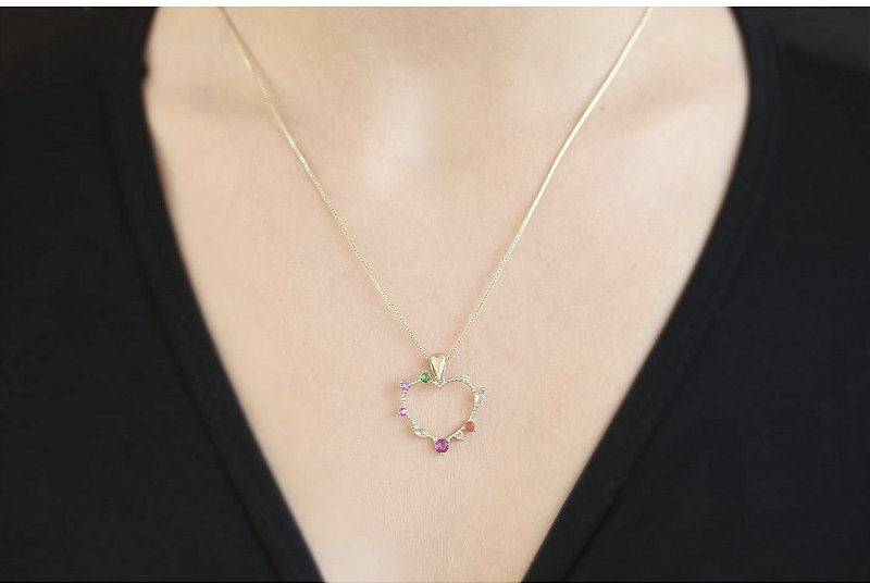 Colar Coração Vazado Colorido Ouro 18 K