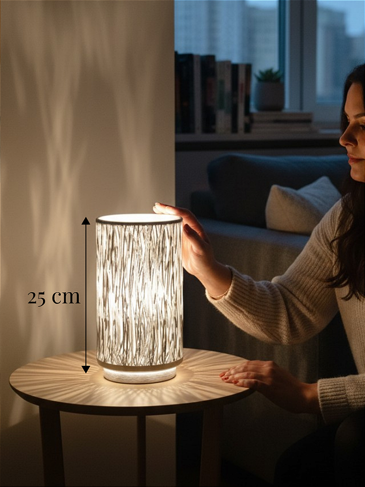 Luminária de Mesa JUNCO
