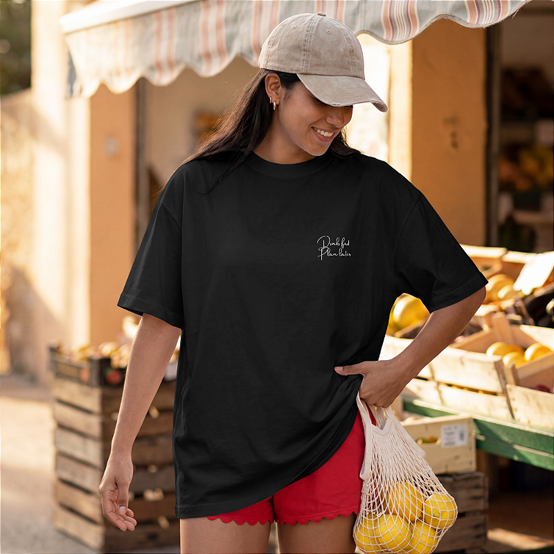 Camiseta - Drinks First Plan Later