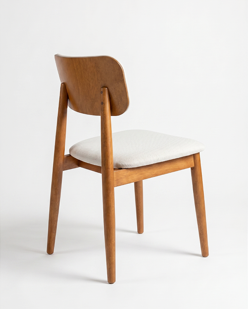 Cadeira LIZ | Modelo torneado com laminado