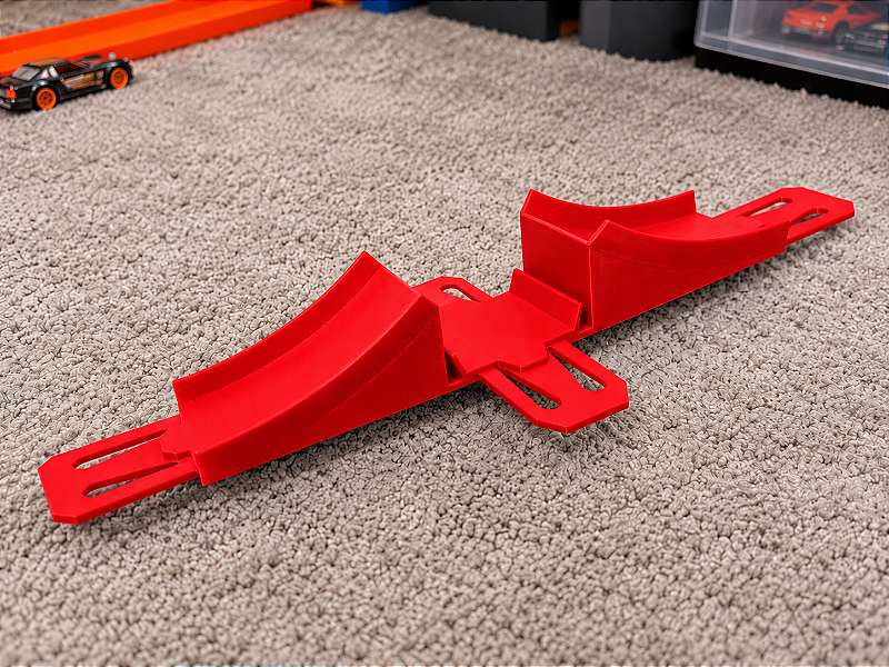 Pista de Corrida com Salto Compatível com Hot Wheels vermelho em Impressão 3D