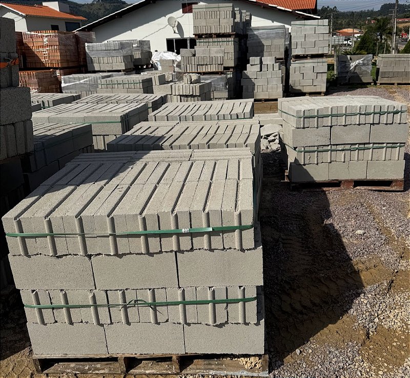 Bloco de Concreto Maciço - 14x19x39cm