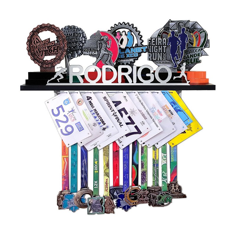 Porta Troféus, Medalhas e Números de Peito Personalizado Com o Nome