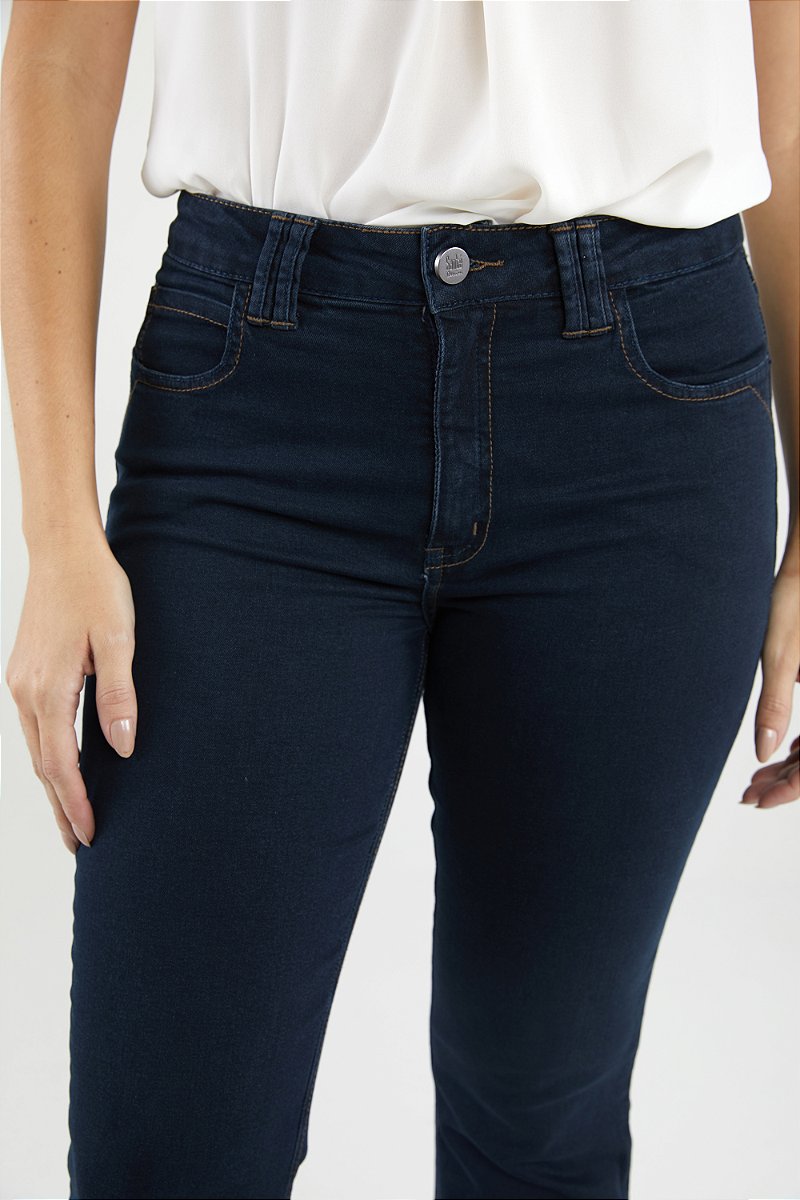 Calça Jeans Pantacourt Black and Blue - Liverpool