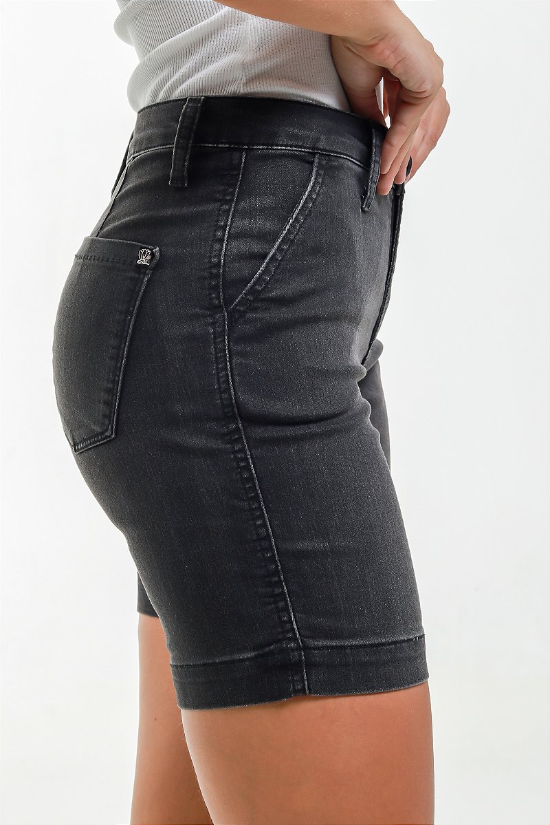 Bermuda Jeans Preta - Del Carmen