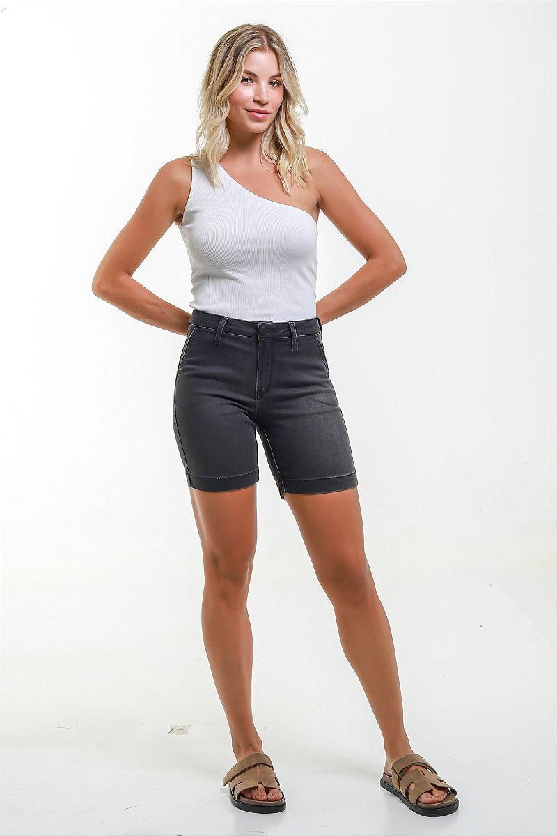 Bermuda Jeans Preta - Del Carmen