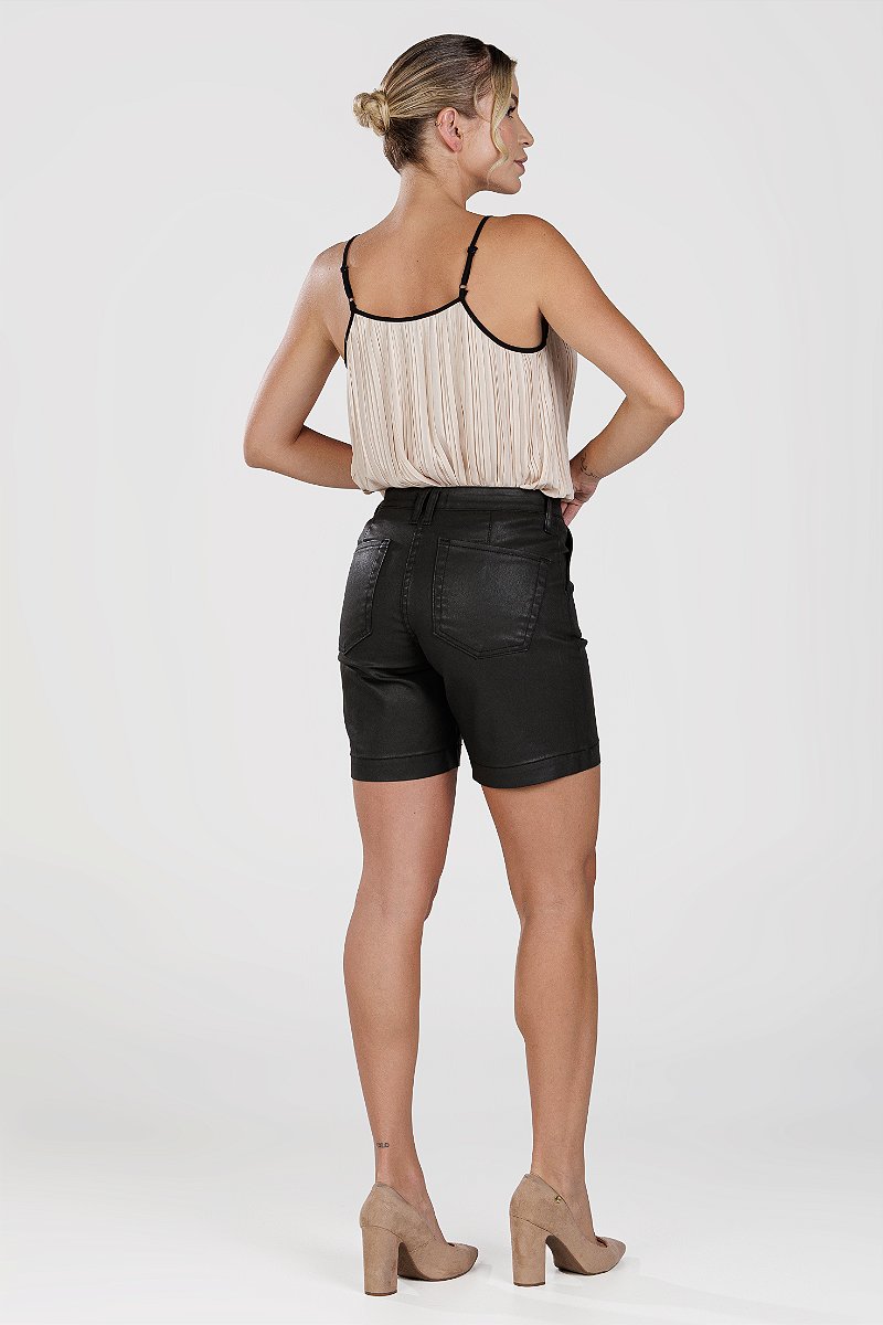 Shorts Resinado Preto - Ibiza