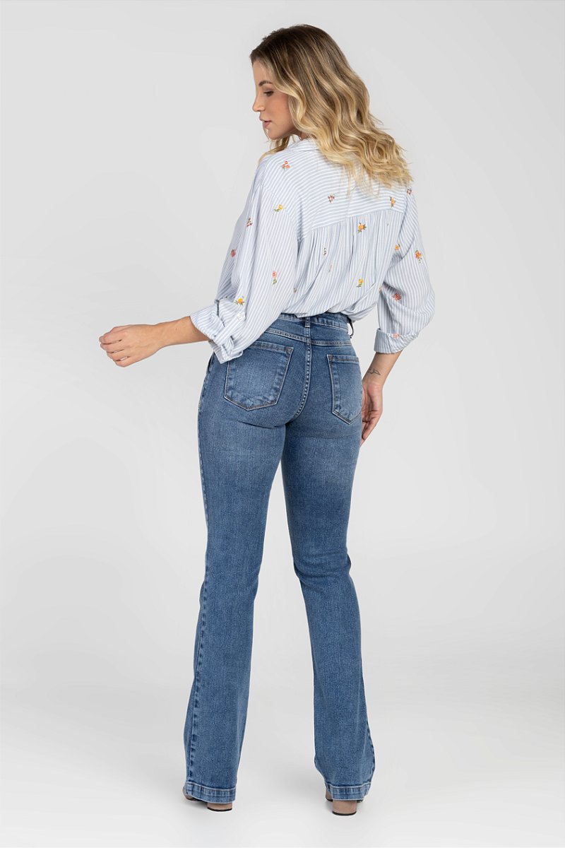 Calça Jeans Boot Cut - Indonésia