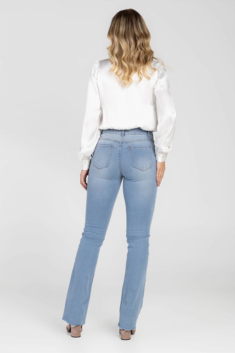 Calça Boot Cut Jeans - Lombok