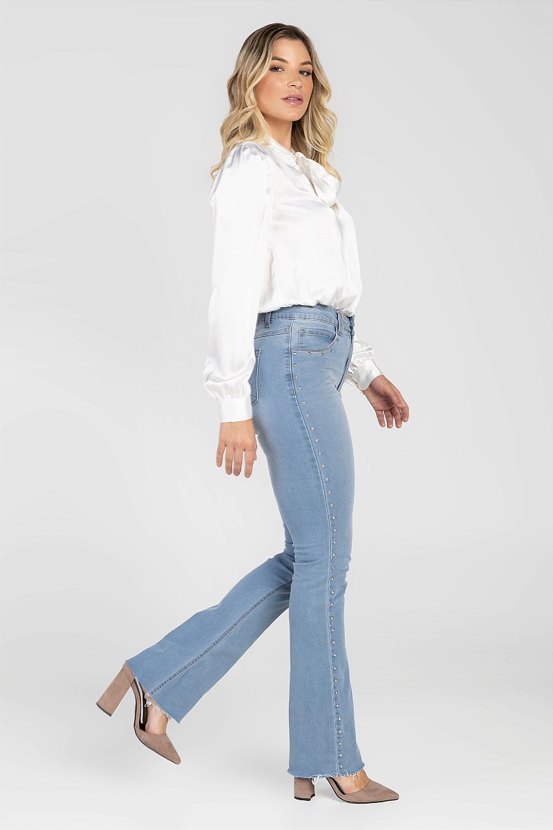 Calça Boot Cut Jeans - Lombok