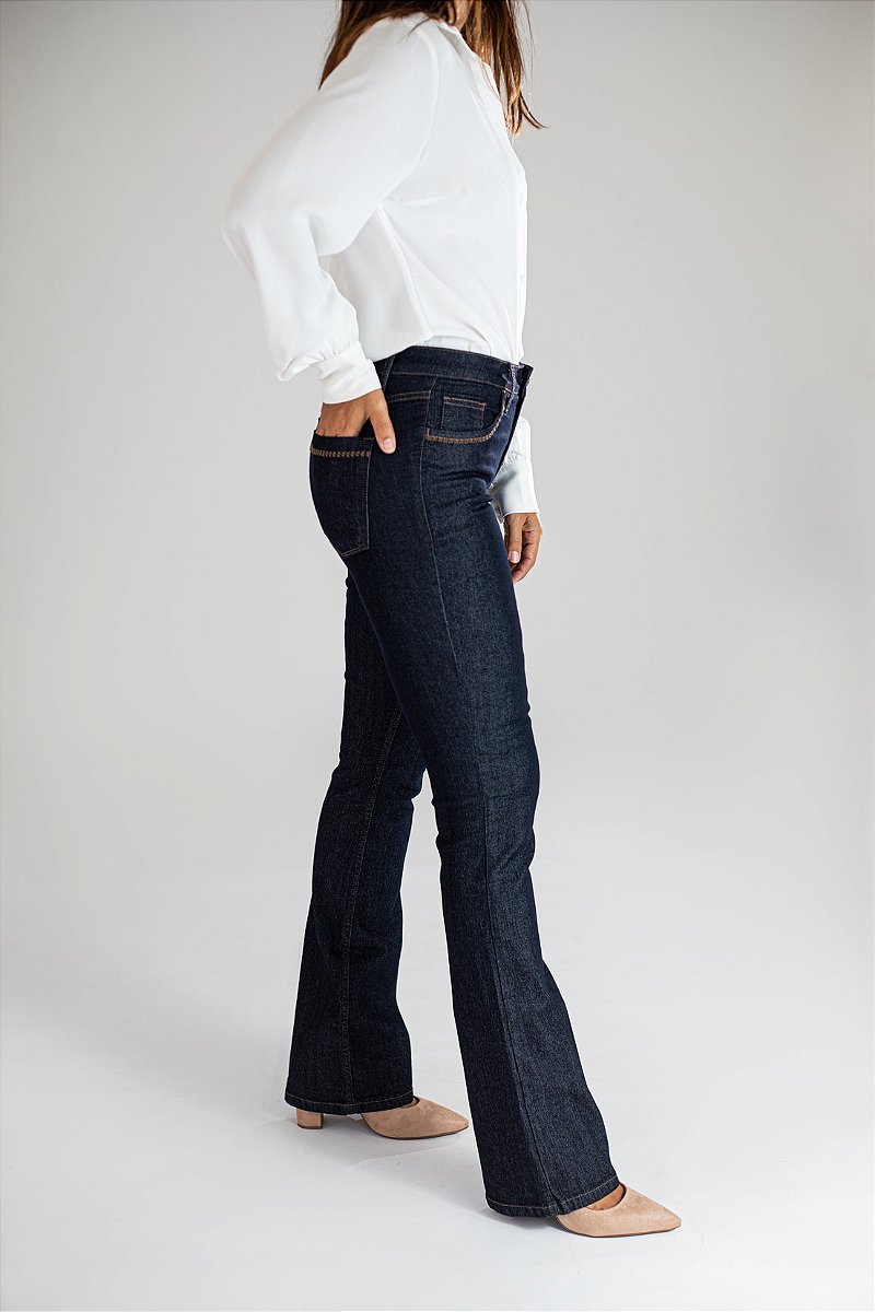Calça Jeans Boot Cut - Gotemburgo