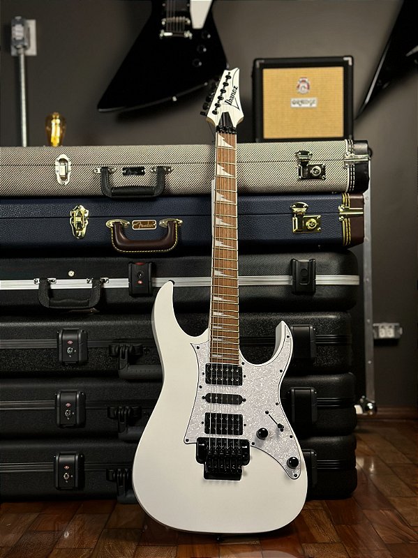 RG350DXZ-WHとアンプ RG350DXZ-WHとアンプ