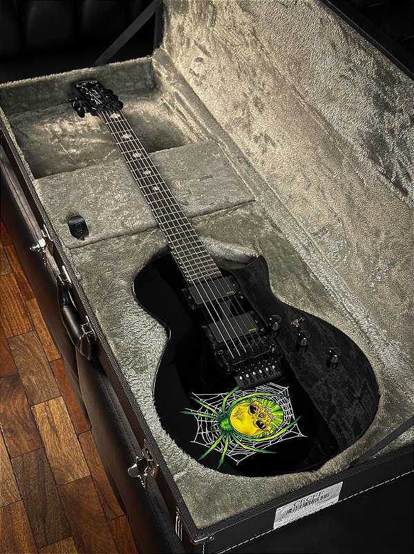 Guitarra Esp Ltd Kirk Hammett Lkh3 - Black W/ Spider Graphic