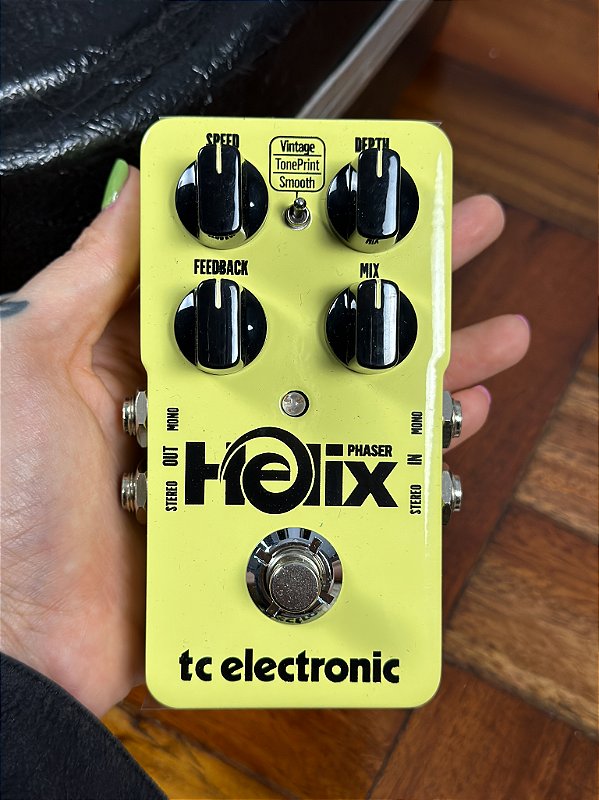 Pedal TC Electronic Helix Phaser para Guitarra e Contrabaixo