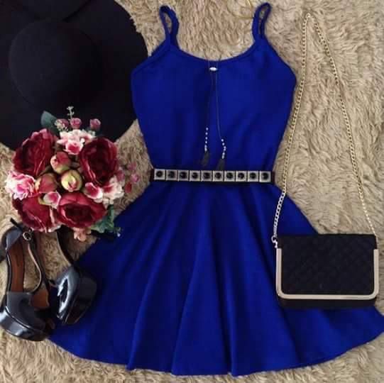 vestido azul de alcinha