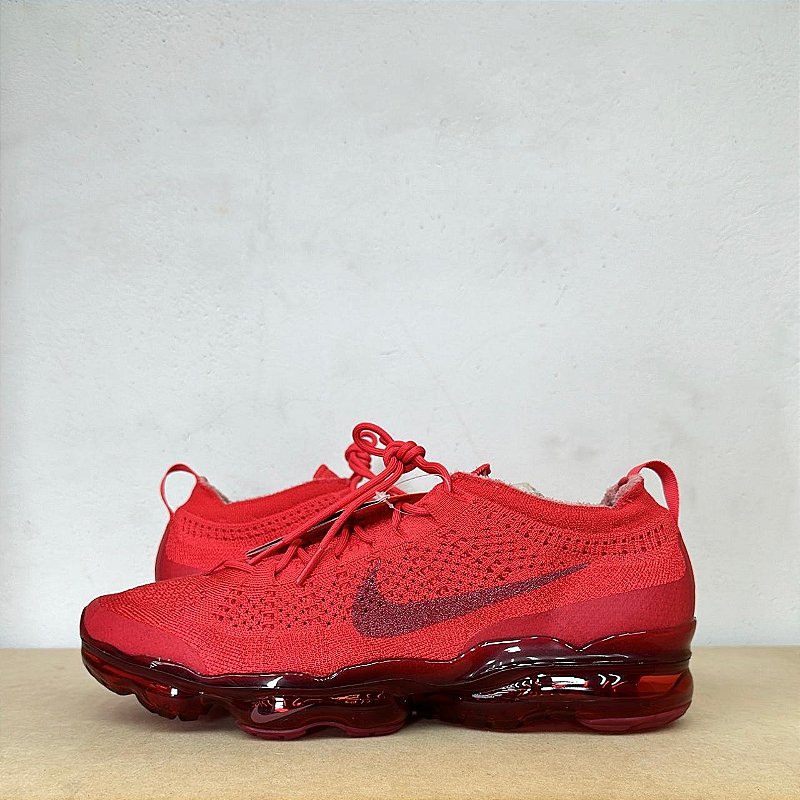 Nike popular Air VaporMax Flyknit