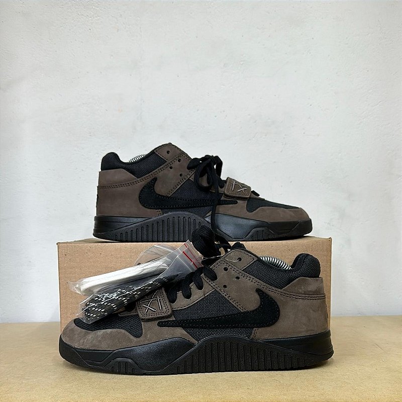 TÊNIS TRAVIS SCOTT X AIR JORDAN JUMPMAN JACK TR DARK MOCHA (SEM